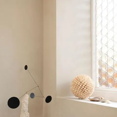 Daire Triplex Lumineux Avec Balcon - 500m Champs Elysees Paris